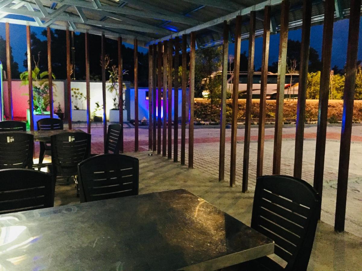 Sri Embun Resort Langkawi Pantai Cenang  Dış mekan fotoğraf